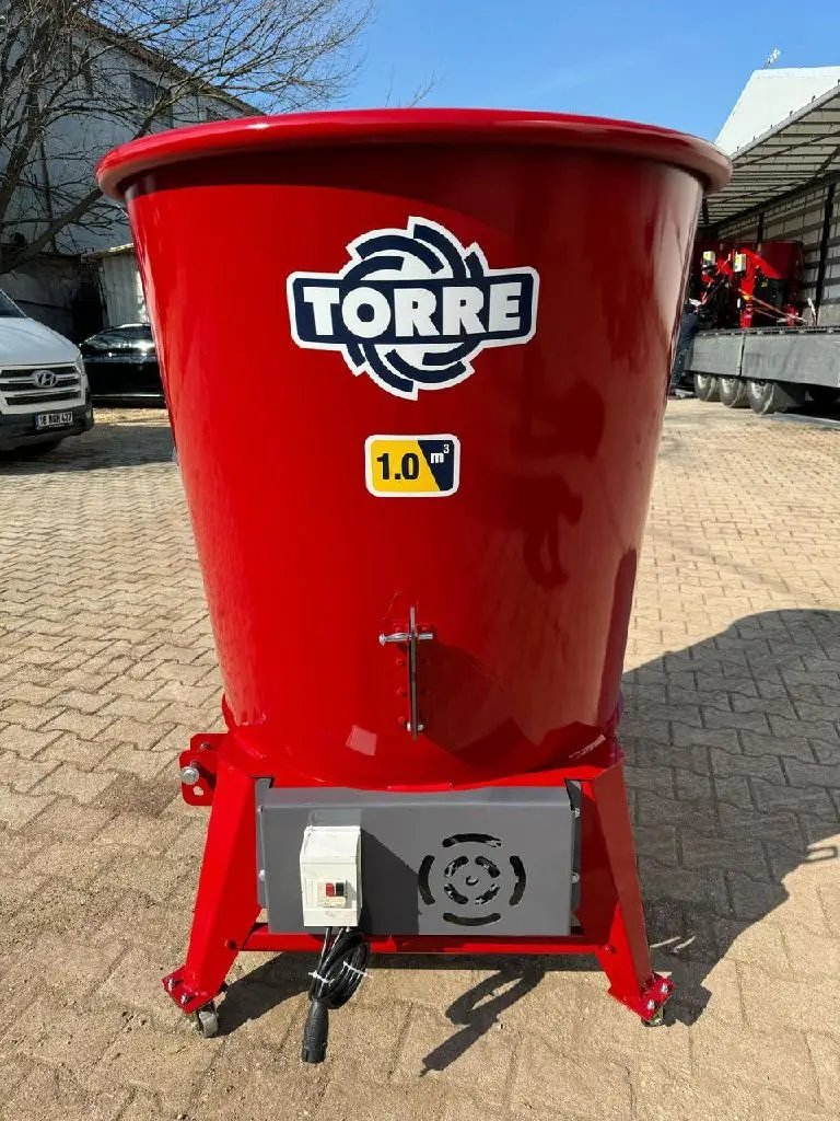 Вертикальный кормораздатчик  (220V) 1 m³ / 1.5 m³ / 2 m³ / 3 m³