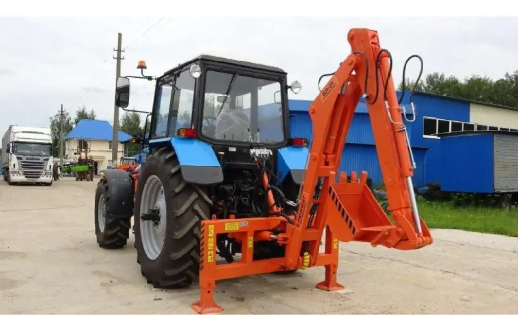 Экскаватор навесной БЛ-21-360 на трактор класса 1,4/2
