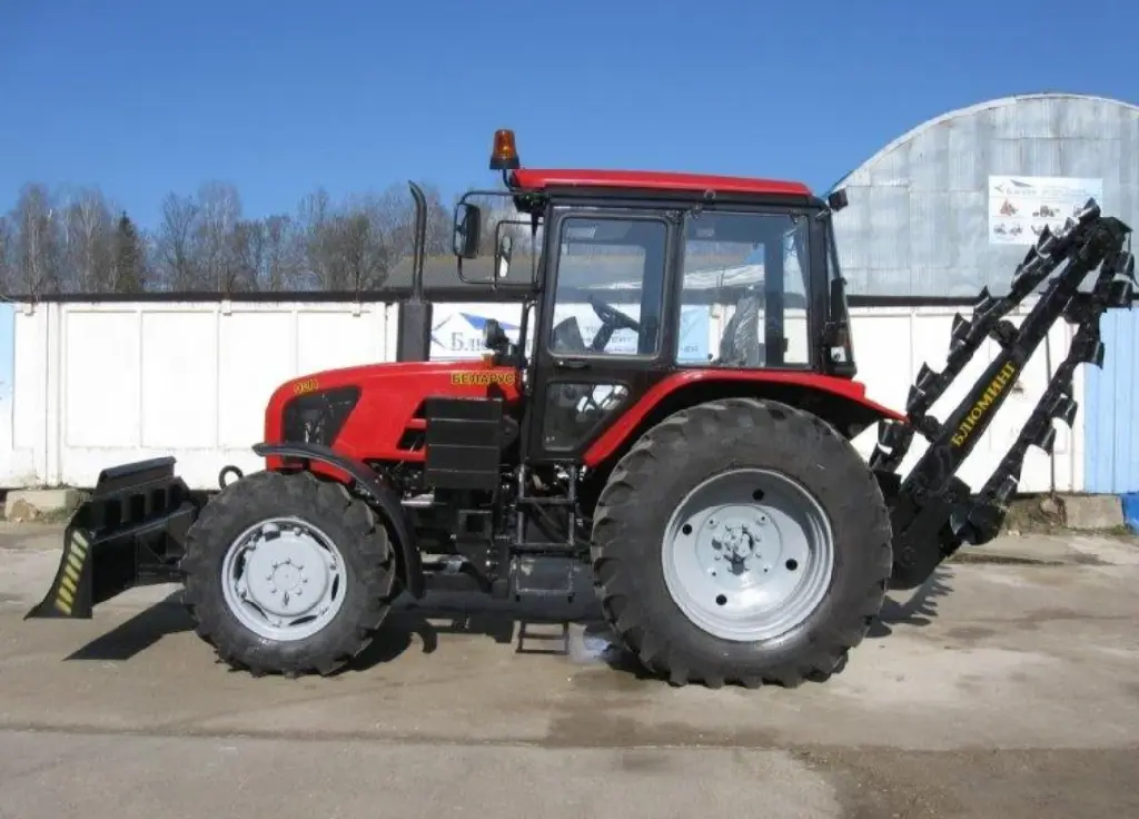 Экскаватор -траншеекопатель БЛ-1800