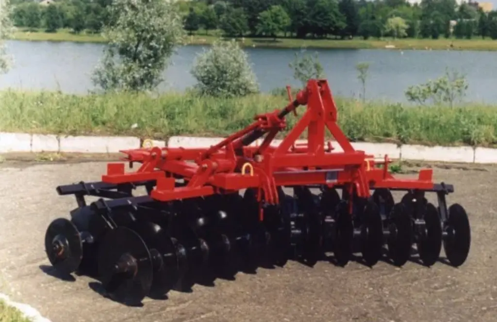 Борона дисковая навесная лесная Л-111-01