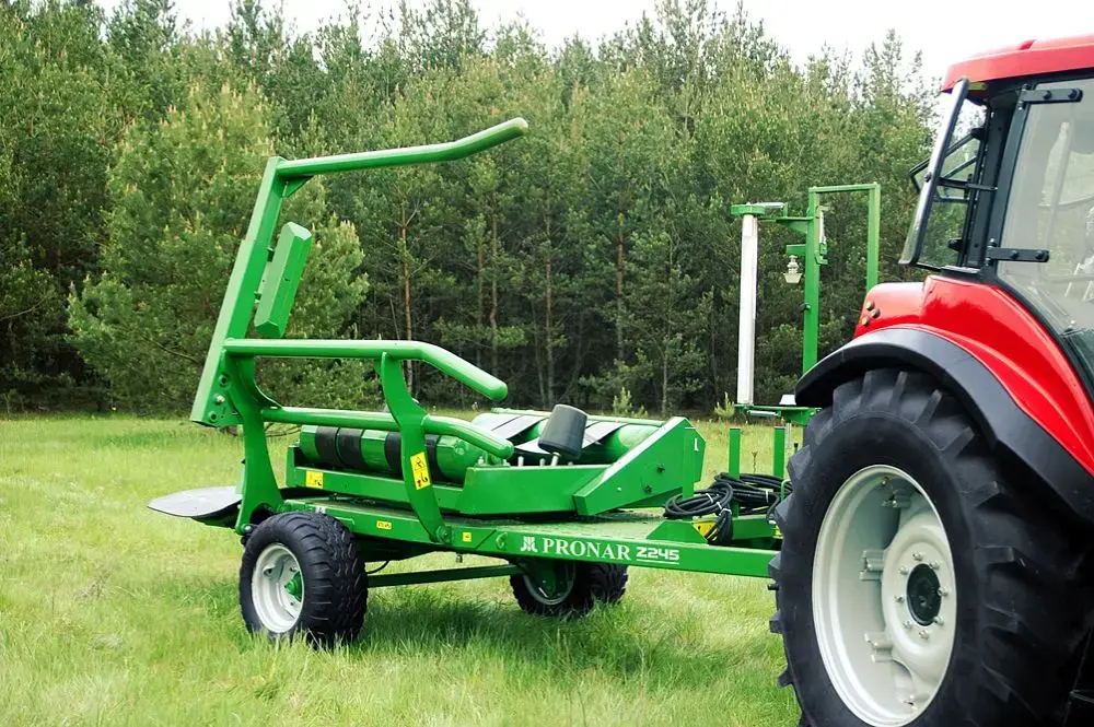 Обмотчик рулонов PRONAR Z245