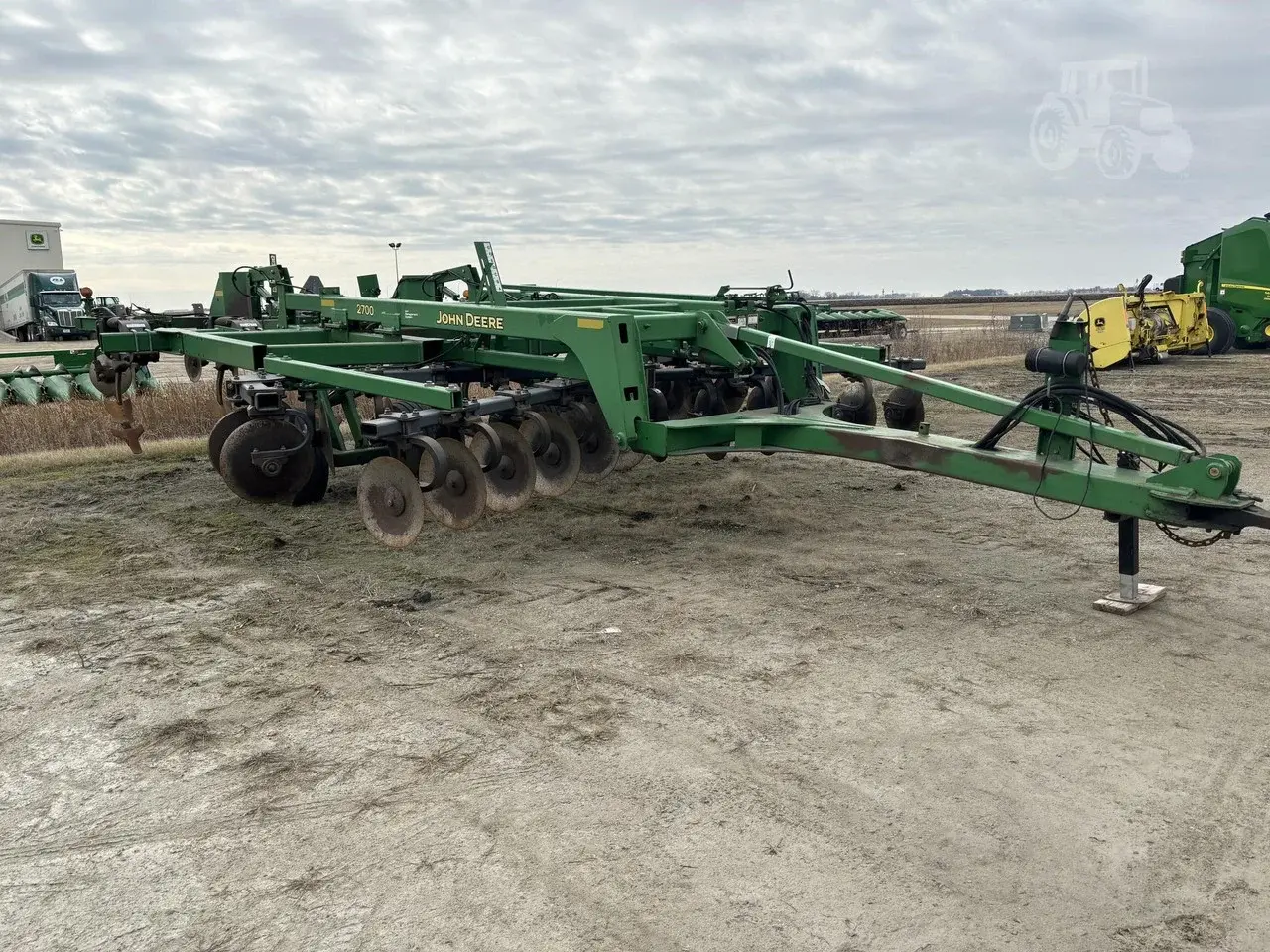 Глубокорыхлитель John Deere 2700 (5.4 м) (7 стоек) Код: ГЛ0072