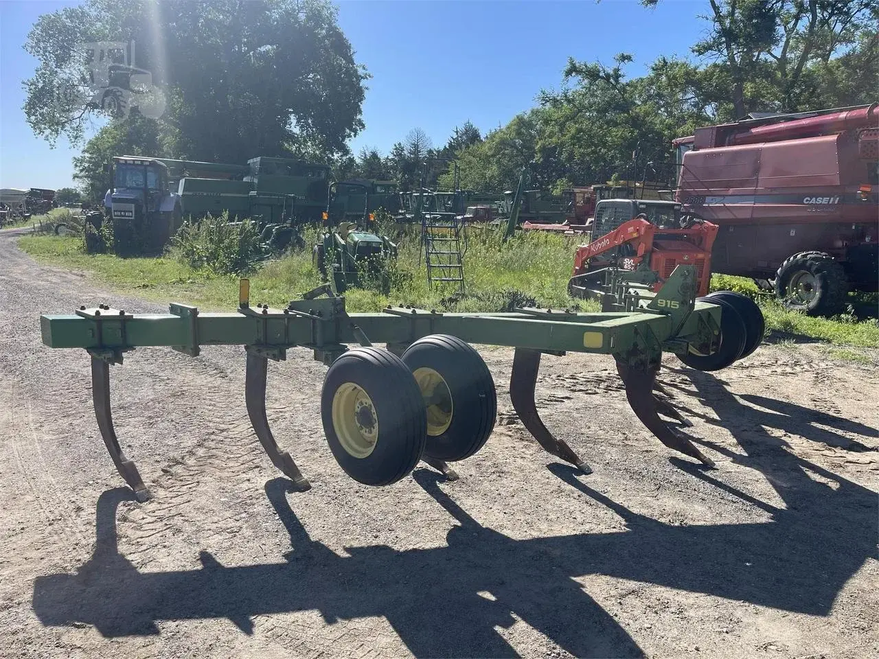 Глубокорыхлитель John Deere 915 (9 стоек) Код: ГЛ0042