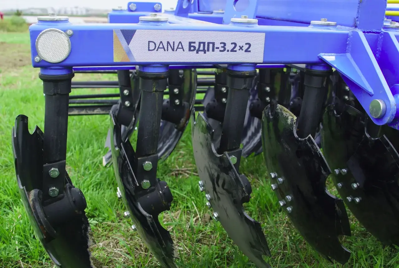 Борона дисковая полуприцепная двухрядная dana бдп-3,2×2