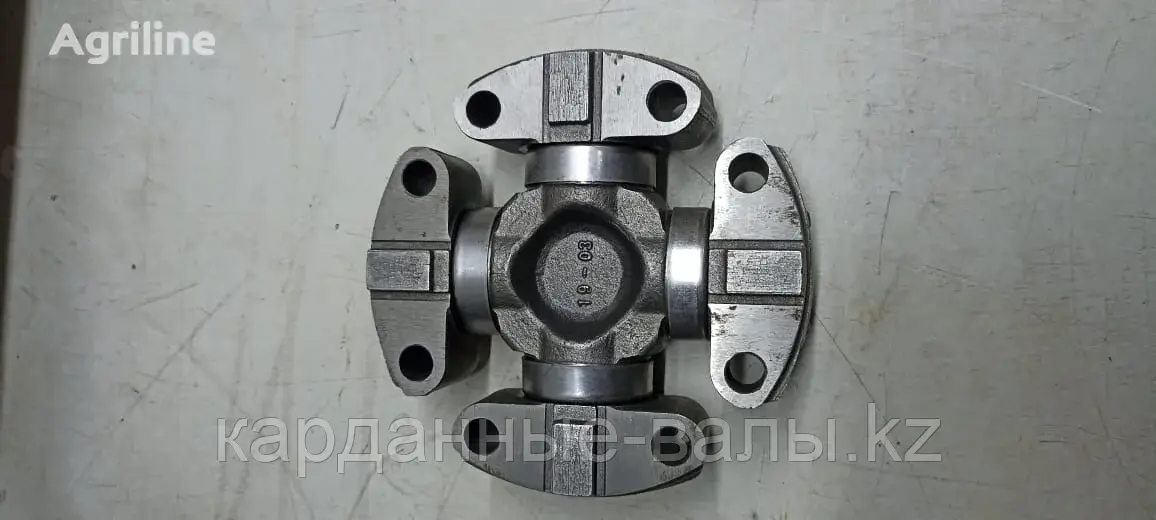 Крестовина карданного вала 86035008 Versatile Buhler 435 Код: 86035008