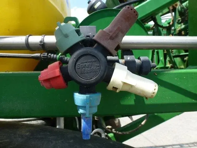 Самоходный опрыскиватель John Deere 5430i