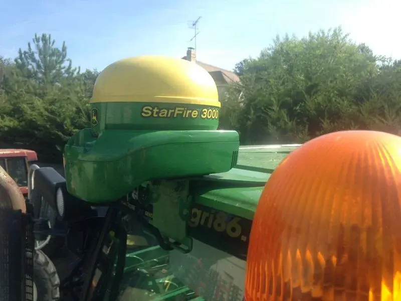 Самоходный опрыскиватель John Deere 5430i