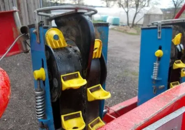 Картофелесажалка Gruse VL 20