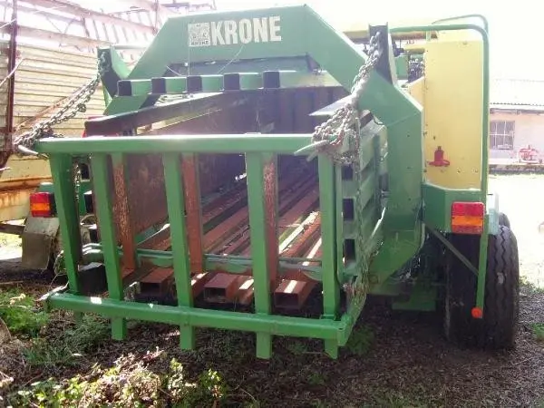 Пресс-подборщик Krone bigpack 120-80