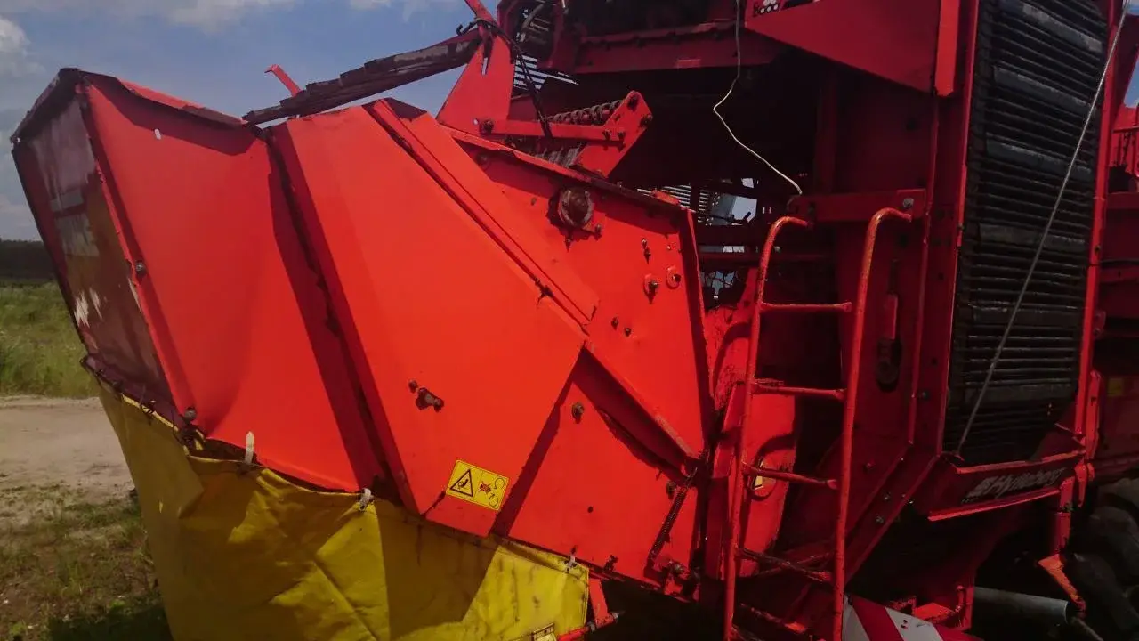 Комбайн картофелеуборочный Grimme DR 1500 UB