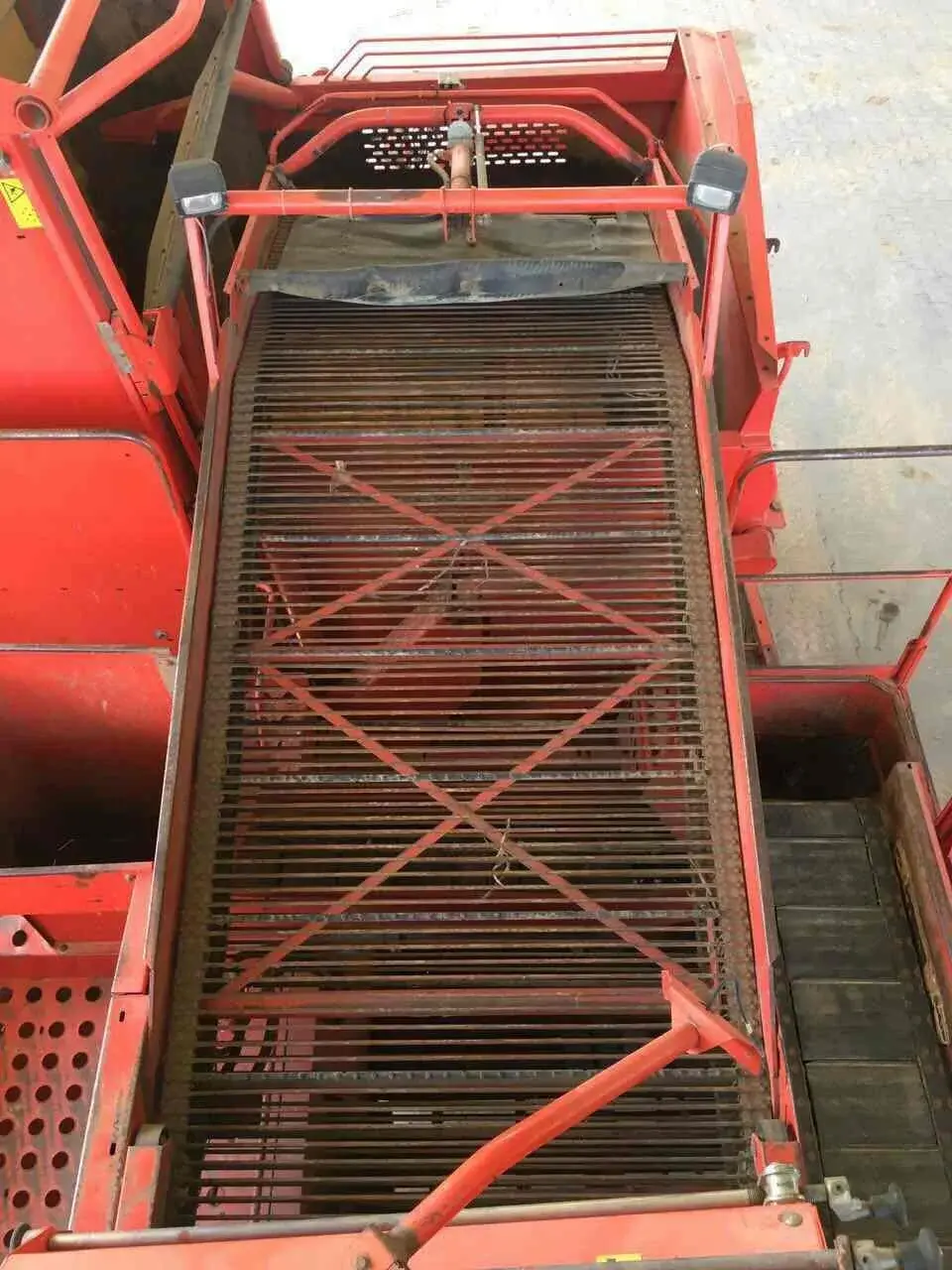Комбайн картофелеуборочный Grimme SE 150-60
