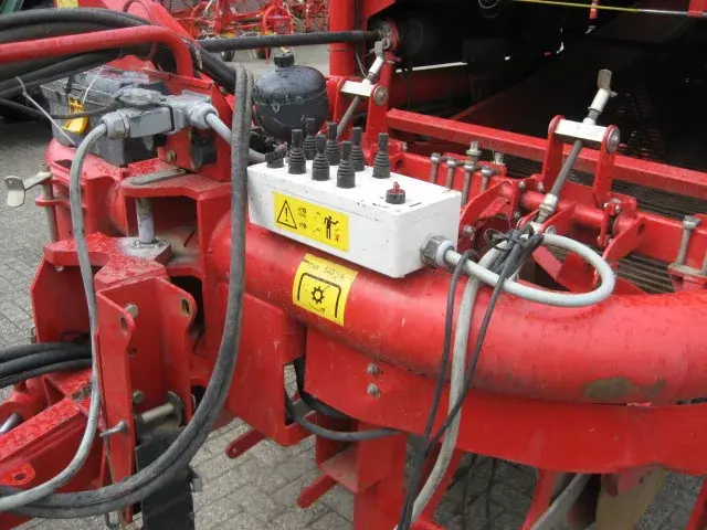 Картофелеуборочный комбайн Grimme BR 150