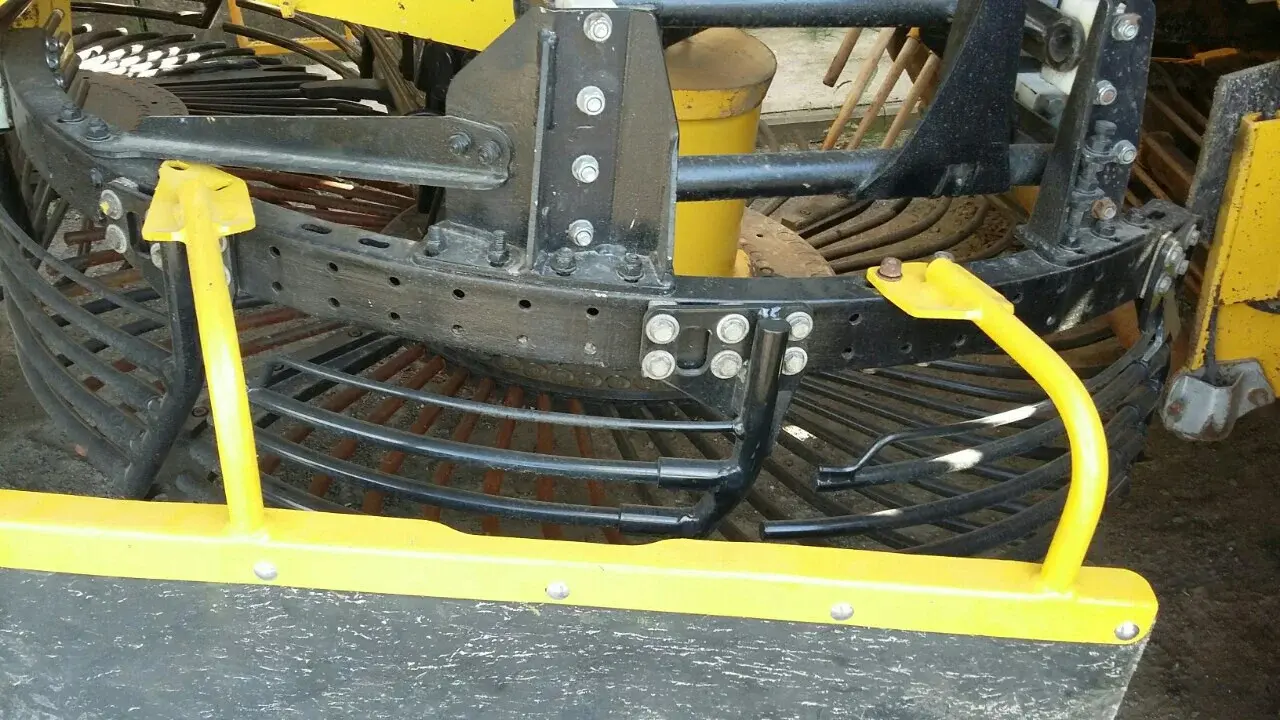 Свеклоуборочный комбайн Ropa Euro Tiger V8-3