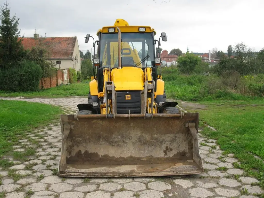 Экскаватор-погрузчик JCB 3CX
