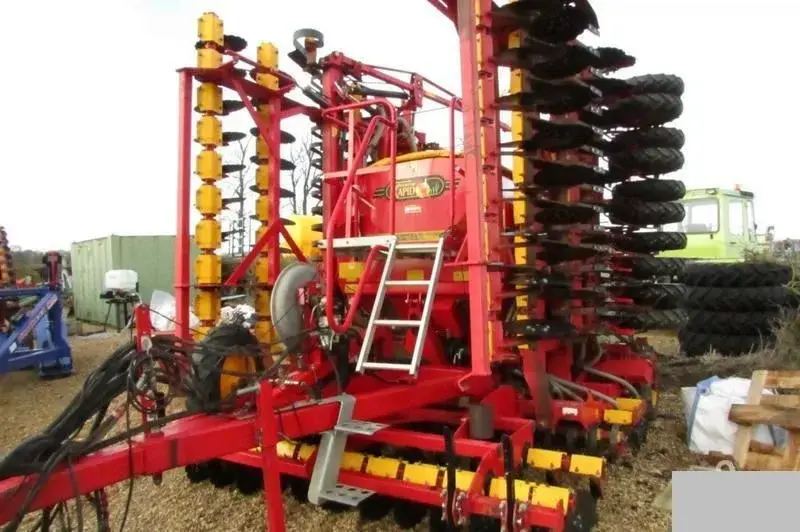 Сеялка Vaderstad Rapid 600S