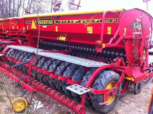 Сеялка прямого посева Väderstad RAPID 400S SUPER XL