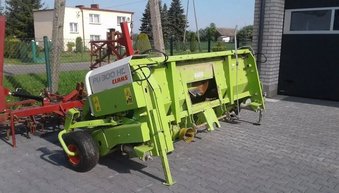 Подборщик для кормоуборочного комбайна Claas PU 300 HD