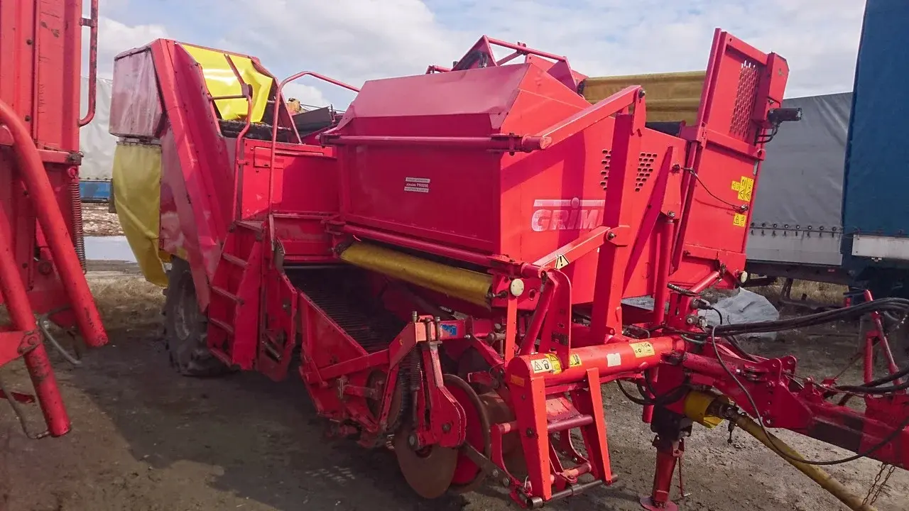 Картофелеуборочный комбайн Grimme SE 75-30