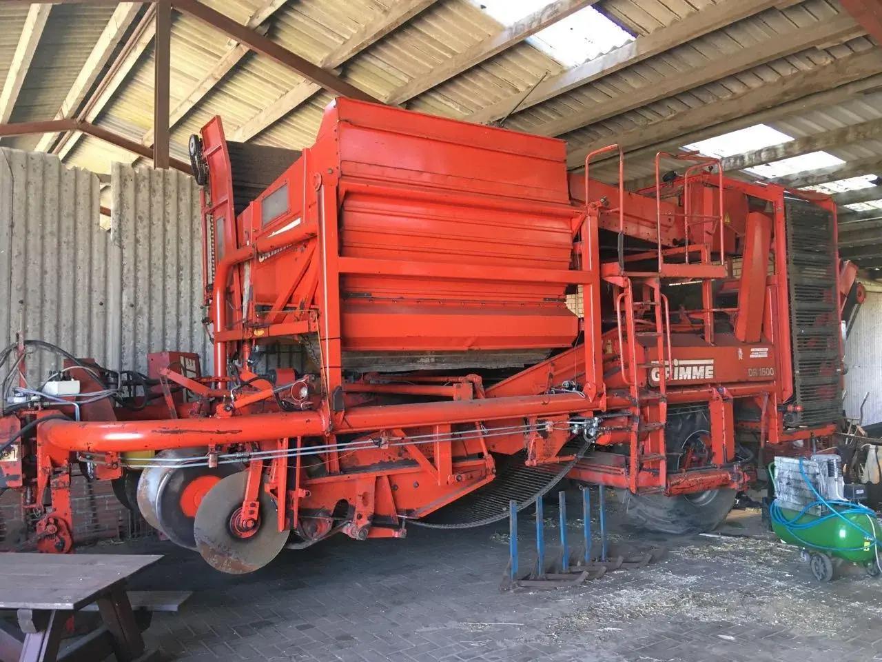 Картофелеуборочный комбайн Grimme DR1500