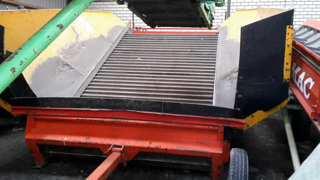 Приемный бункер Climax 700 E