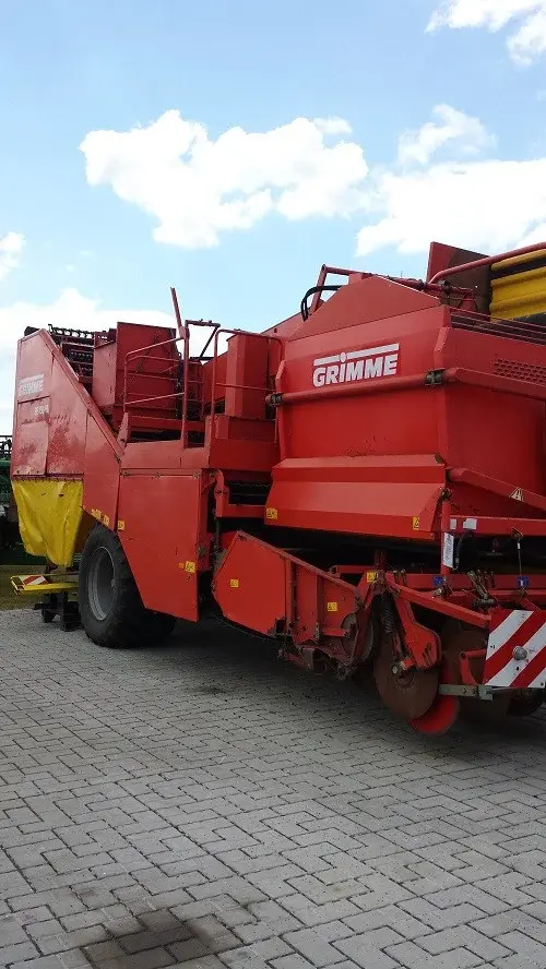Картофелеуборочный комбайн Grimme SE 150-60