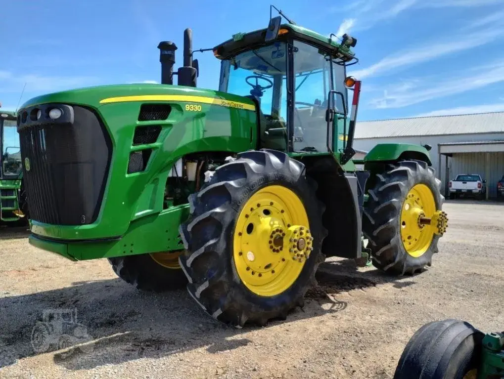 Трактор John Deere 9330 (2012)