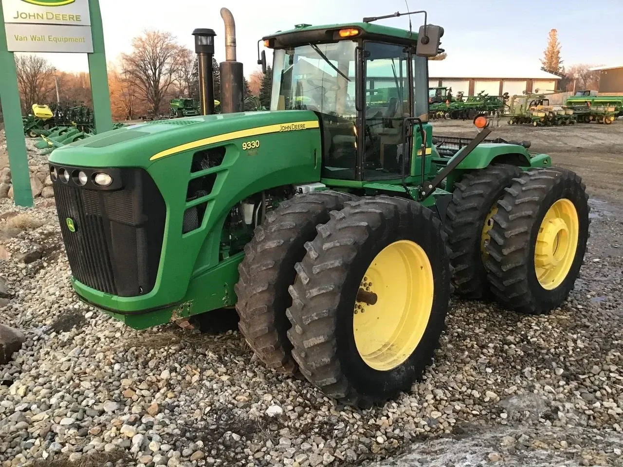 Трактор John Deere 9330 (2007)