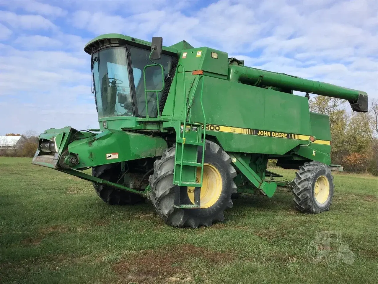 Комбайн John Deere 9500 (1991)