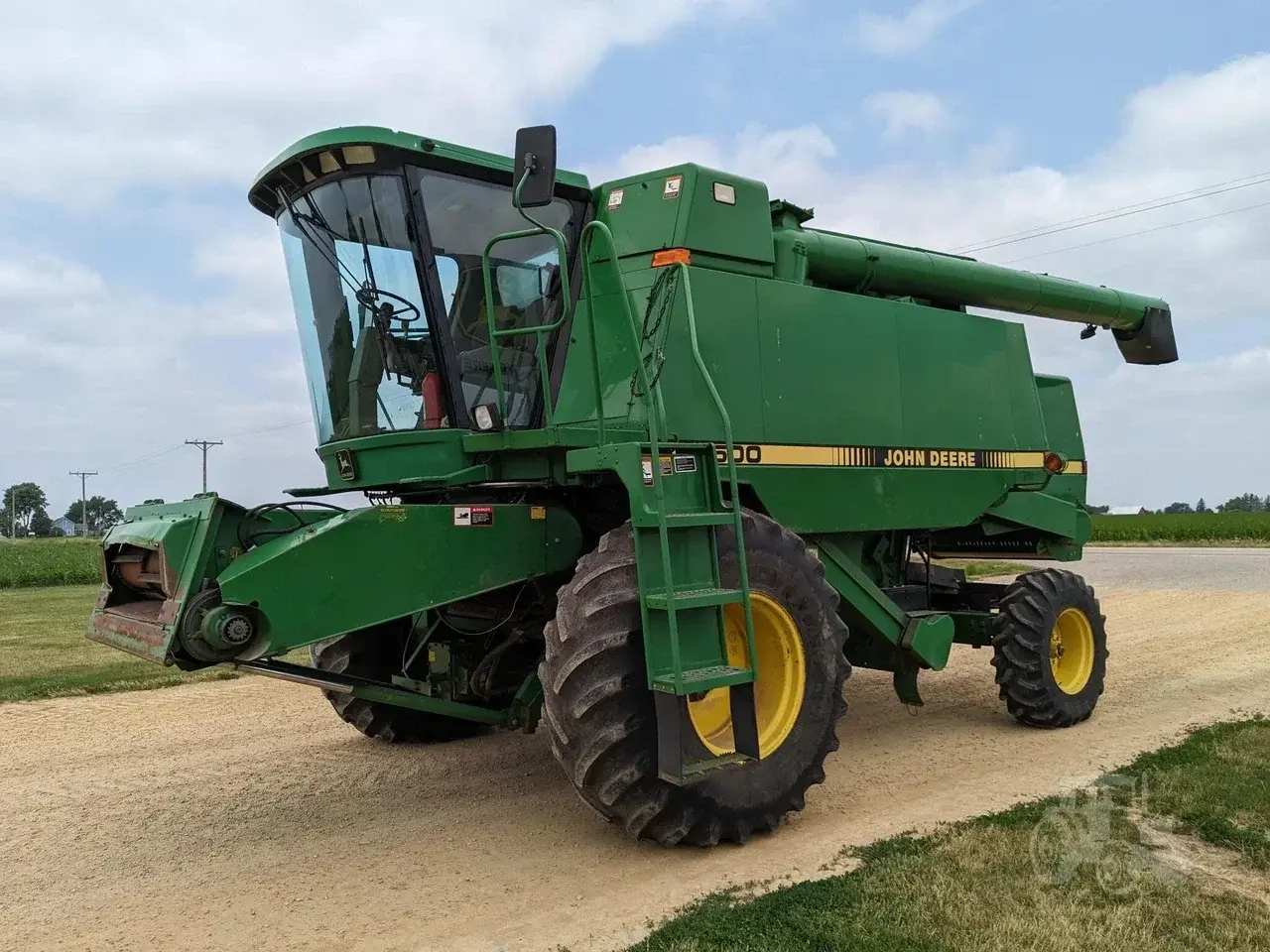 Комбайн John Deere 9500 (1995)