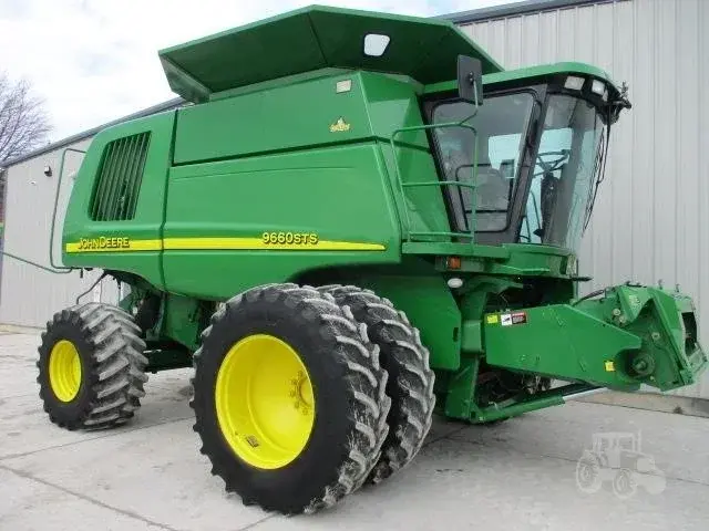 Комбайн John Deere 9660 (2004)