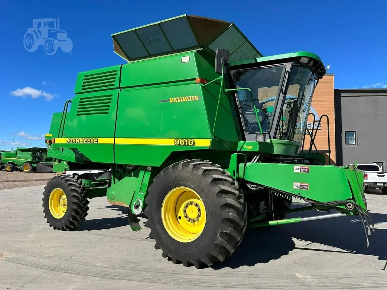 Комбайн John Deere 9610 (1999)