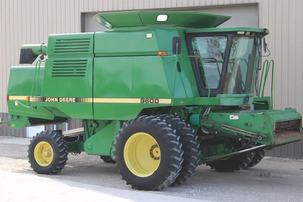 Комбайн John Deere 9600 (1994)