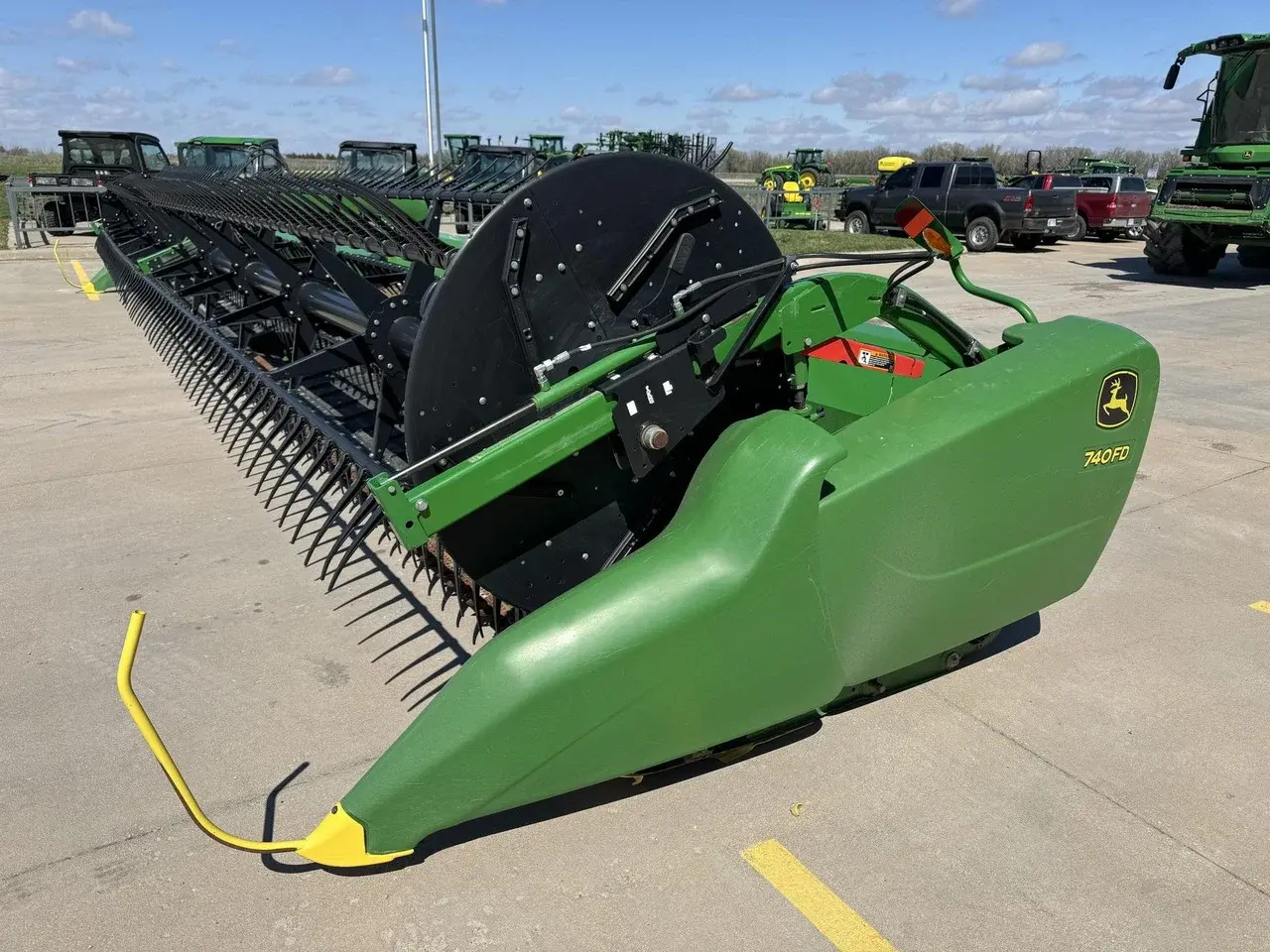 Жатка John Deere 740FD