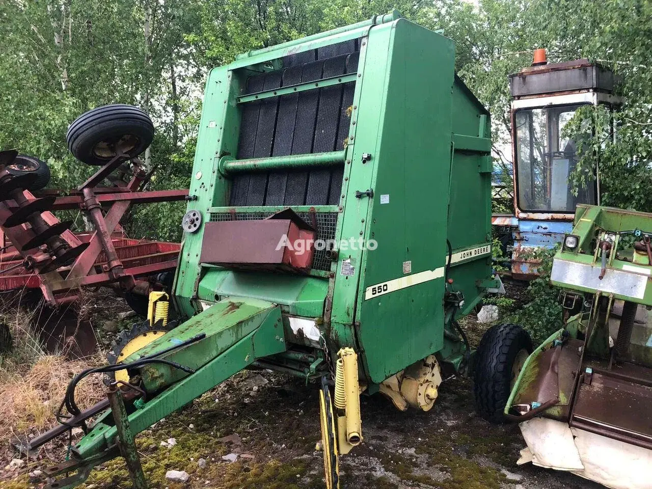 Пресс-подборщик рулонный John Deere 550 (1998)