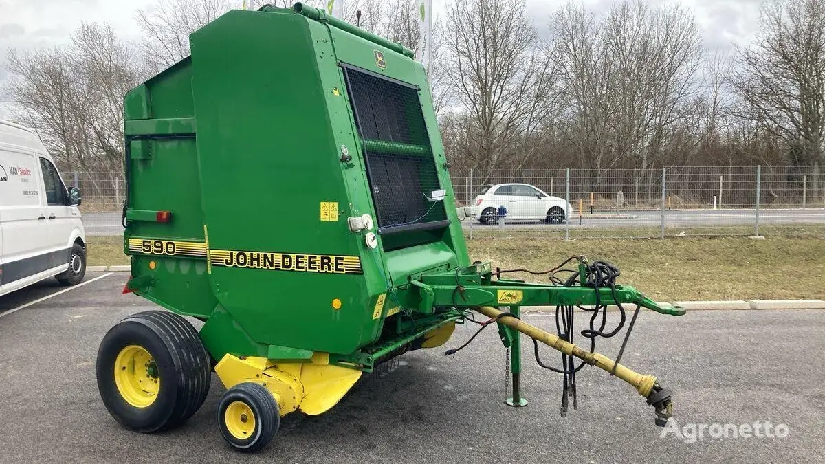 Пресс-подборщик рулонный John Deere 590 (1999)