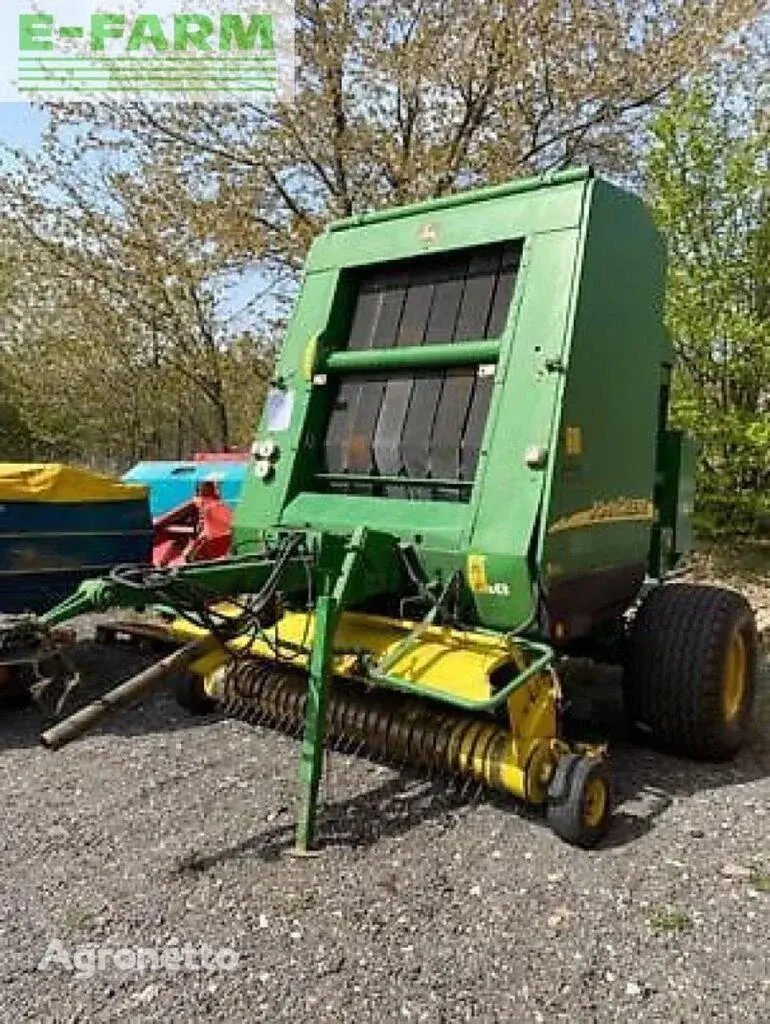 Пресс-подборщик тюковый John Deere 592 maxicut (2005)