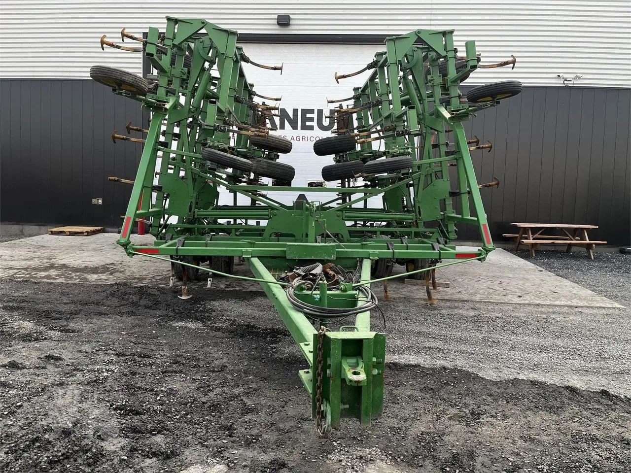 Культиватор John Deere 985 (15.2 м)