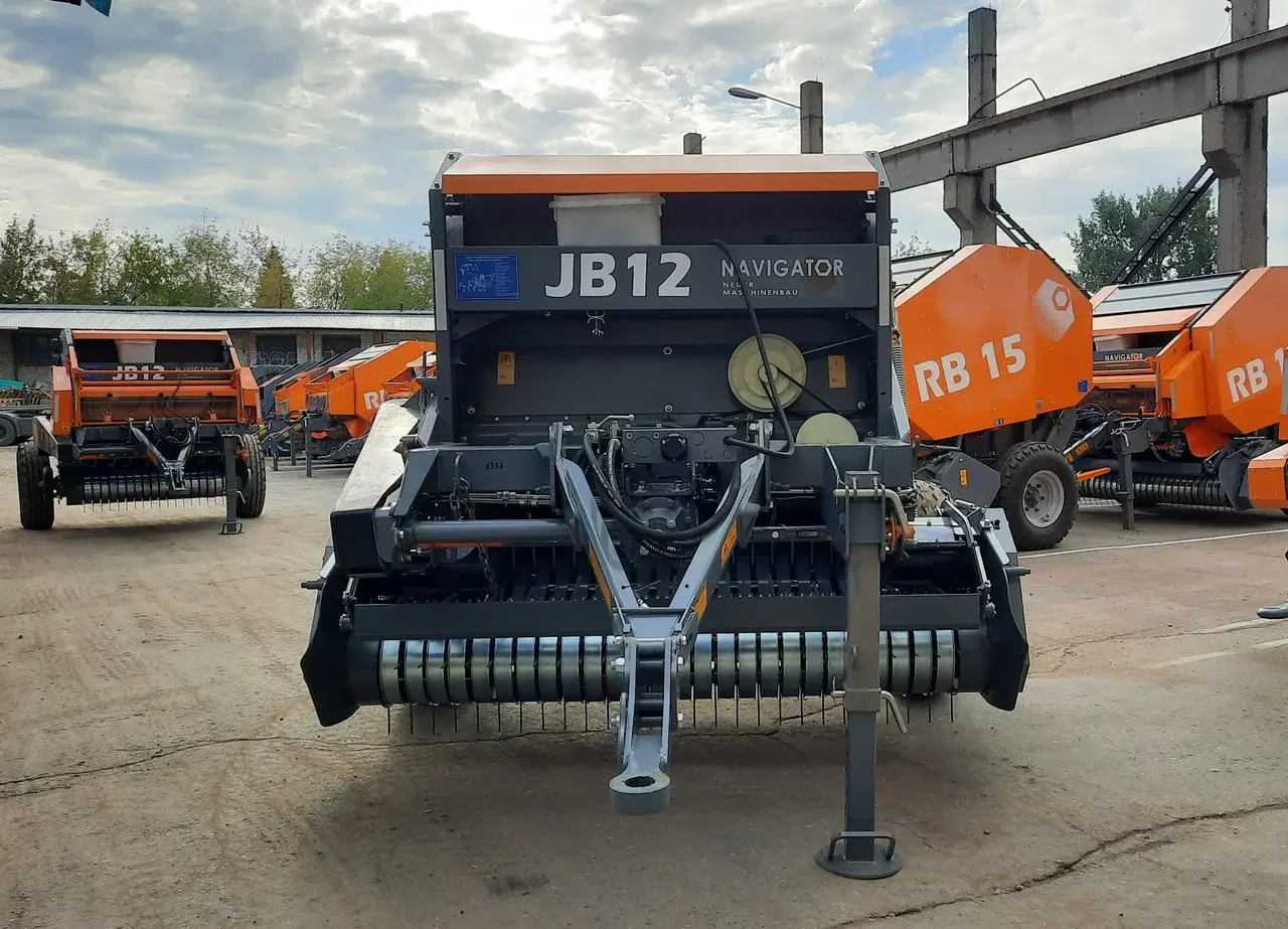 Пресс-подборщик JB12/2000
