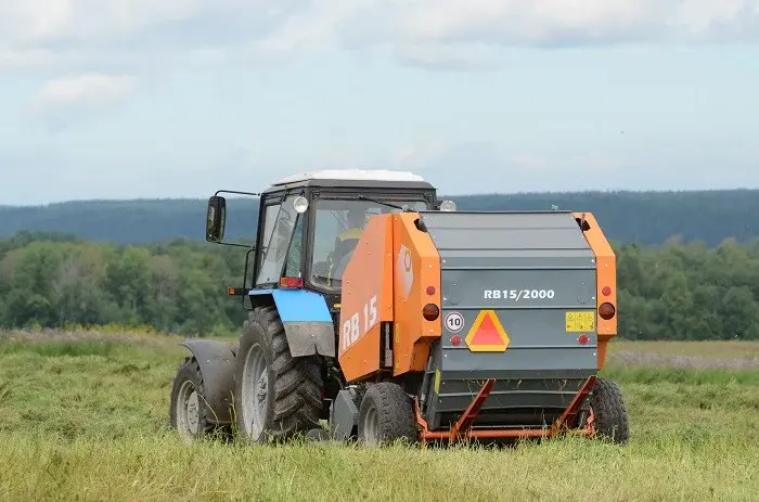 Пресс-подборщик RB15/2000