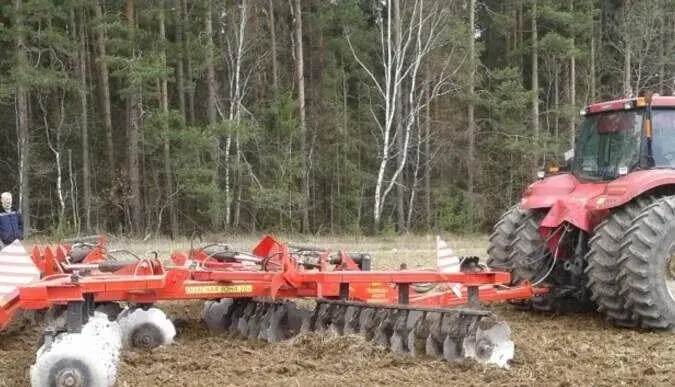 Борона полуприцепная дисковая БПД-9