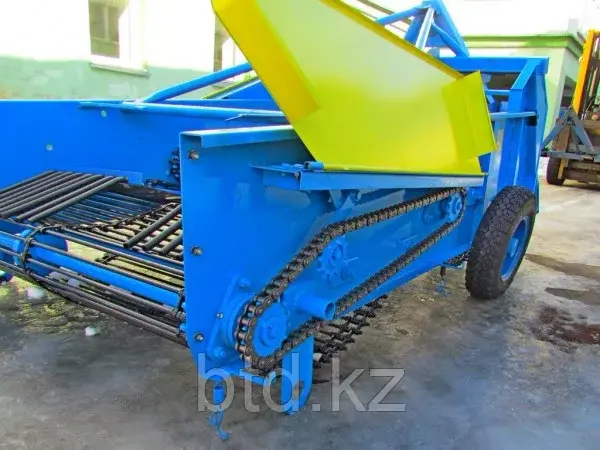 Картофелекопатель навесной двухрядный КТН-2BM-02