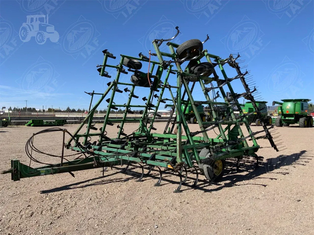 Культиватор John Deere 960 (11 м)