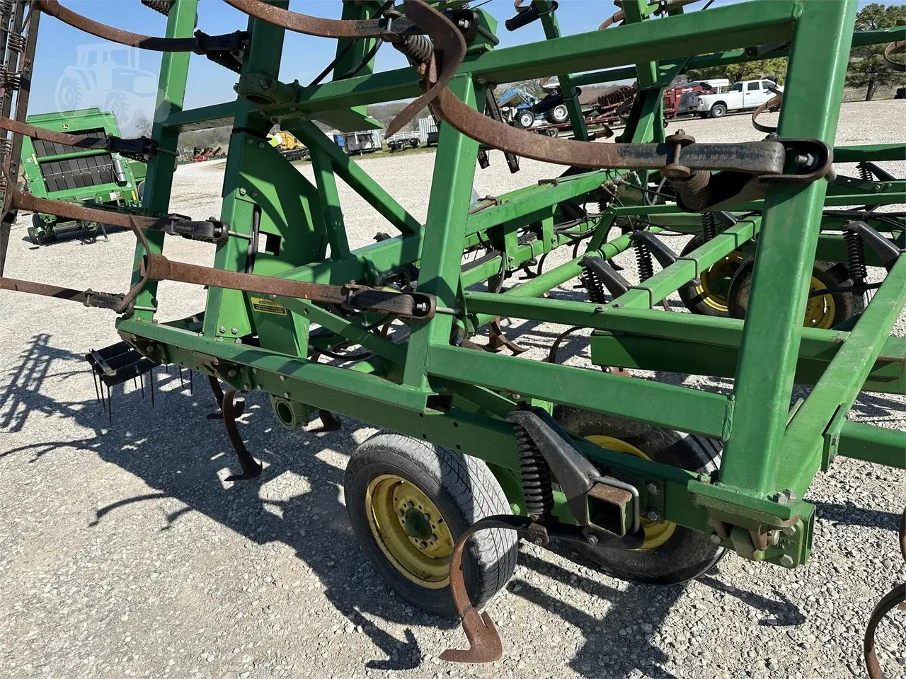 Культиватор John Deere 960 (7.3 м)