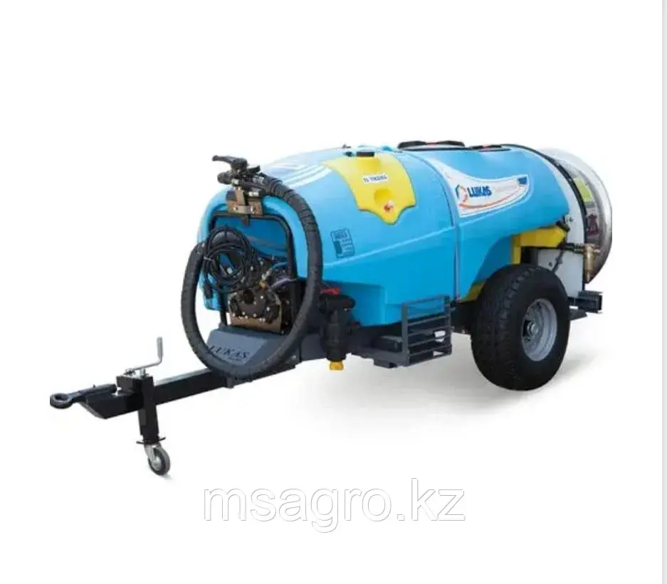 Садовый опрыскиватель Turbo Atomizer Lukas 2000 литров