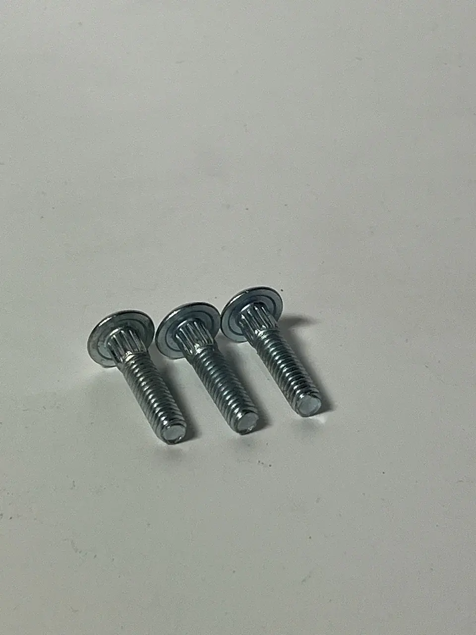 Болт,L-33,5 mm MacDon(МакДон) 30852 Код: 30852