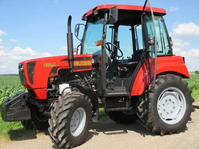 Трактор Беларус-422.4