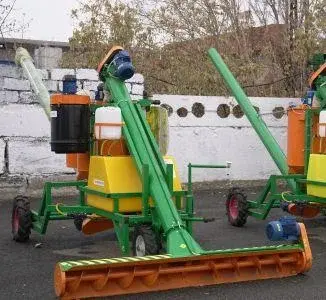 Самопередвижной протравливатель семян камерный ПСК-15