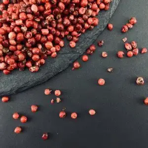 Розовый перец горошек-50 гр.