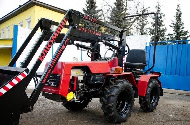 Погрузочное оборудование БЛ-132 (на трактор Беларус 132 Н )