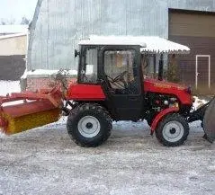 МАШИНА УБОРОЧНАЯ БЛ-320( на тракторе "Беларус"320)